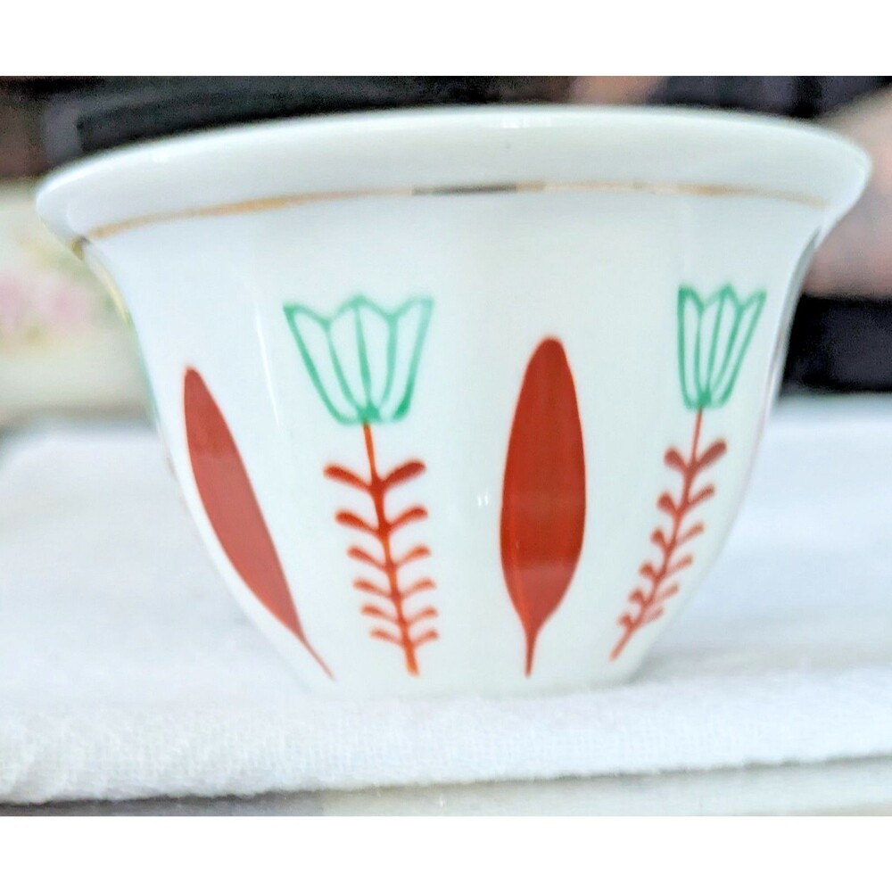 Vintage Chinese Porcelain Tea Sake Cup Red Green Floral Gold Trim Made in China